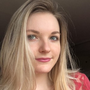 Célia - Prof de maths - Angers