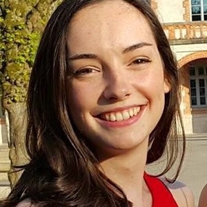 Léa - Prof de maths - Bourron-Marlotte