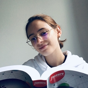 Valentine - Prof de maths - Poitiers