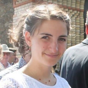 Sarah - Prof de maths - Biot
