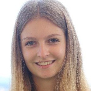 Candice - Prof de maths - Saint-Jean-Bonnefonds