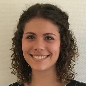 Laura - Prof de français - Nice