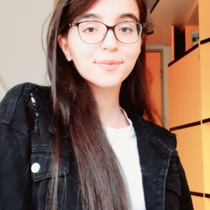 Hind - Prof de maths - Marseille