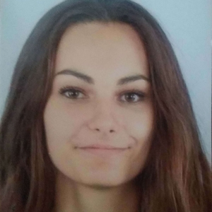 Sarah - Prof de maths - Alès