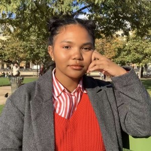 Aurelie - Prof d'aide aux devoirs - Paris