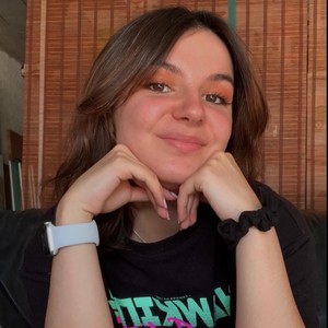 Alexandra - Prof d'aide aux devoirs - Bruz