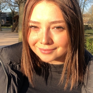Louisa - Prof d'aide aux devoirs - Bourg-en-Bresse