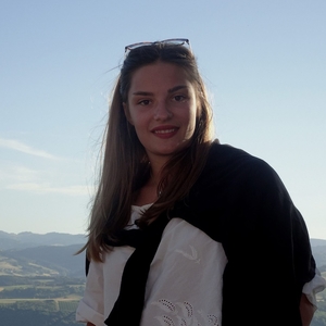 Oriane - Prof d'aide aux devoirs - Jassans-Riottier