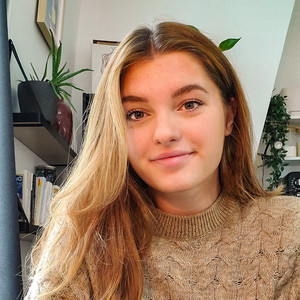 Clara - Prof de français - Paris