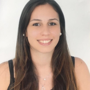 Salma - Prof de maths - Lyon