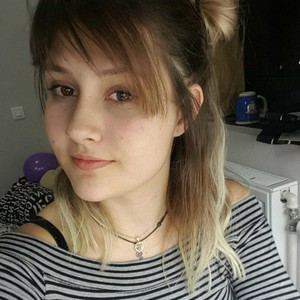 Lenka - Prof d'aide aux devoirs - Saint-Denis