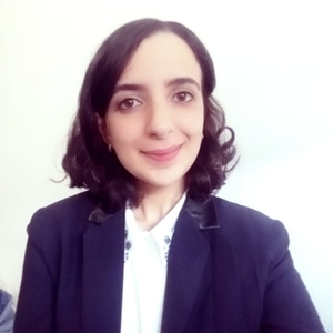 NISRINE - Prof de maths - Alès