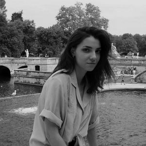 Eve - Prof d'arts plastiques - Toulouse