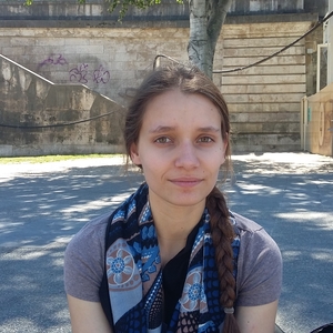 Louise - Prof de français - Paris