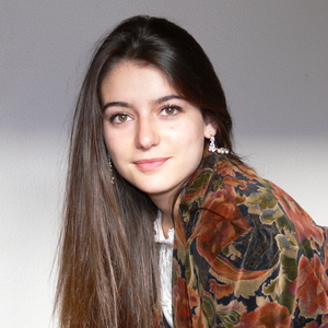 Charline - Prof d'aide aux devoirs - La Biolle