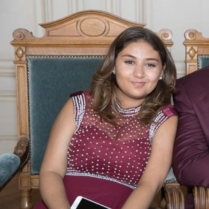Imene - Prof d'aide aux devoirs - Épinay-sur-Seine