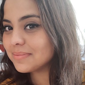 Naomi - Prof d'aide aux devoirs - Toulon