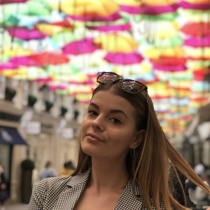 Emma - Prof d'aide aux devoirs - Paris