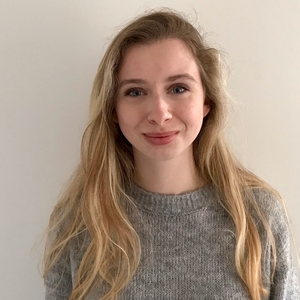 Clara - Prof de maths - Paris