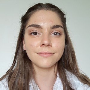 Lucile - Prof d'aide aux devoirs - Saint-Jean-de-Boiseau