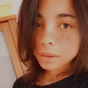 Adelynn - Prof d'aide aux devoirs - Ans