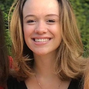 Louise - Prof d'économie - Marcq-en-Baroeul