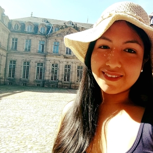 Liz Gabriela - Prof d'espagnol - Orsay