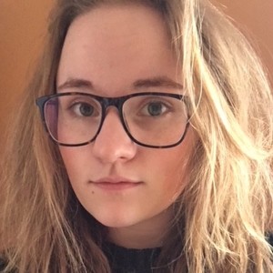 Amandine - Prof de maths - Ézanville