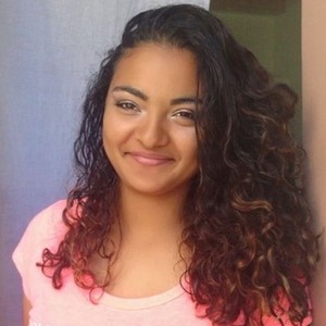 Chloé - Prof d'aide aux devoirs - Marseille
