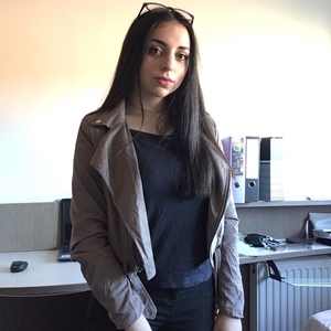 Nina - Prof de français - Aix-en-Provence