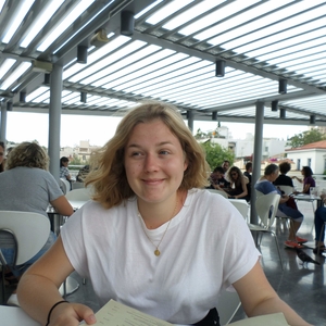 Adèle - Prof de français - Angers
