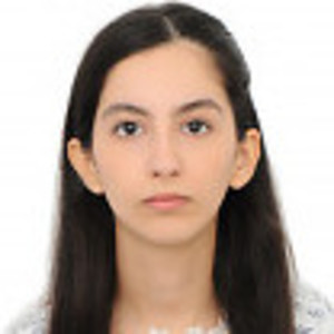 Yasmine - Prof de maths - Noisiel