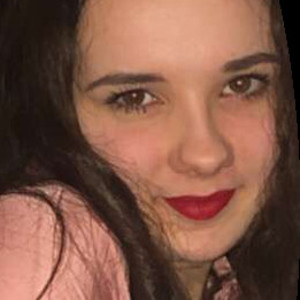 Julie - Prof de maths - Cenon