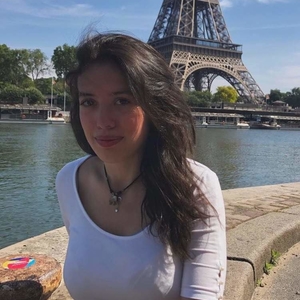 Alessia - Prof de maths - Lille