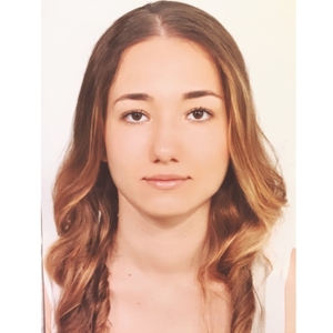 Cheïma - Prof de maths - Paris