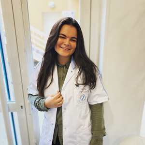 Carla - Prof de maths - Chennevières-sur-Marne