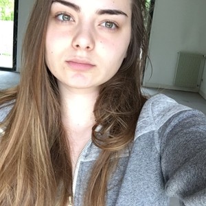 Chloe - Prof d'aide aux devoirs - Troyes