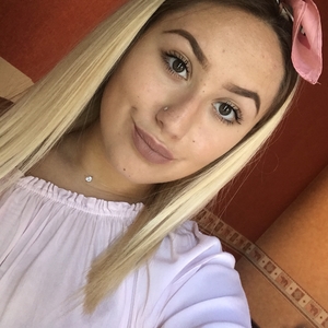 Chloe - Prof d'espagnol - Miramas