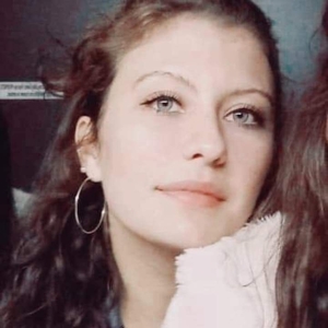 Lena - Prof de français - Grenoble