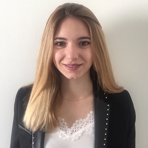 Caroline - Prof de maths - Caluire-et-Cuire