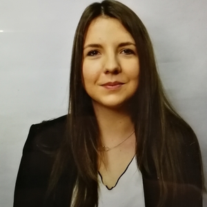 Nina - Prof de maths - Lyon
