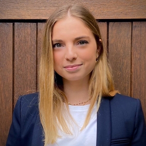 Elisa - Prof d'anglais - Louveciennes