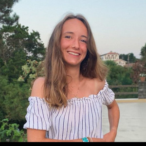 Emilie - Prof de maths - Paris