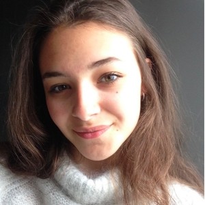 Lucie - Prof d'économie - Neuve-Chapelle