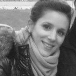 Laureline - Prof d'économie - Paris