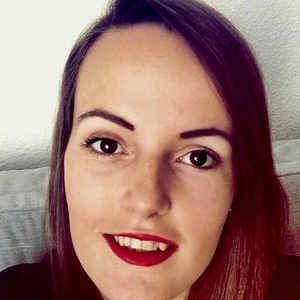 Julie - Prof de maths - Paris