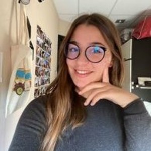 Léa - Prof d'aide aux devoirs - Paris