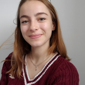 Lucie - Prof d'aide aux devoirs - Paris