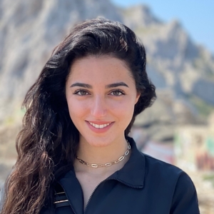 Lina - Prof d'aide aux devoirs - Neuilly-sur-Seine