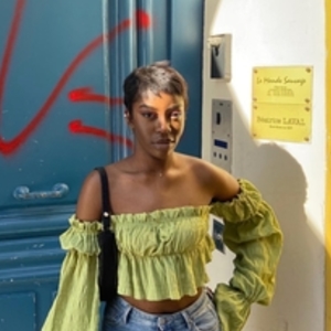 Karelle - Prof de français - Bondy